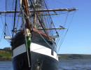 "Jeanie Johnston" bow and figurehead.