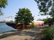 Suomenlinna shoreline sub. 